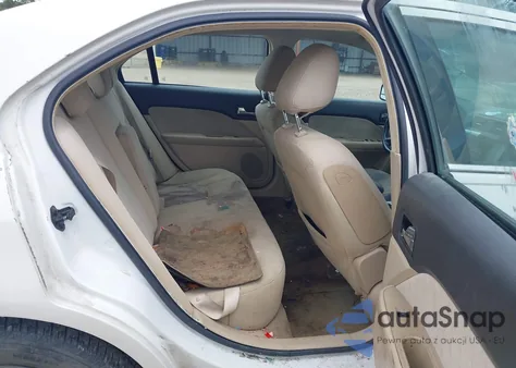 2010 Mercury Milan из США, поврежденный, VIN 3MEHM0HA4AR624467